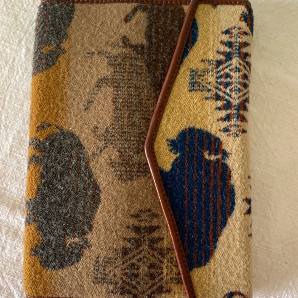 Pendleton Wool Buffalo Portfolio Cover